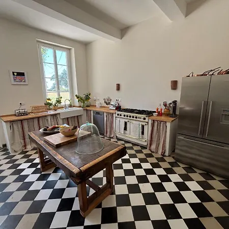 Villa Secluded Manoir In Sw France *